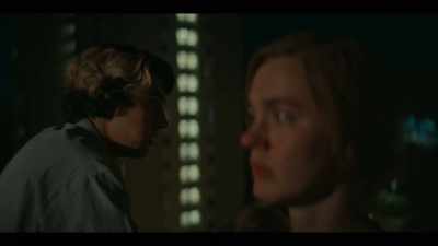 {\an2}We slept together. - Everyone Else Burns