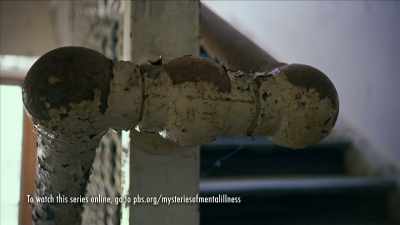 {\an7}Across the country, - Mysteries of Mental Illness