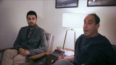 {\an7}I remember him coming back, - Mysteries of Mental Illness
