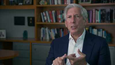 {\an7}JEFFREY LIEBERMAN:
Beginning in the 1930s, - Mysteries of Mental Illness