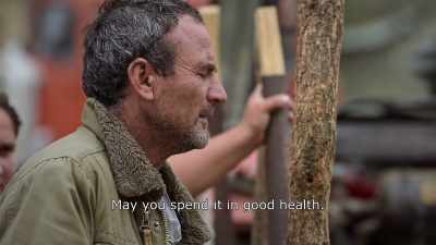 {\an8}11.
May you spend it in good health. - Honeyland