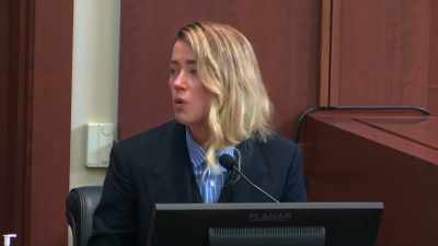 {\an8}According to researchers, - Depp V Heard