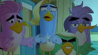 {\an8}[all crying] - Angry Birds: Summer Madness