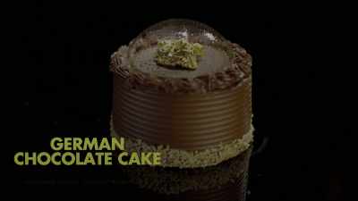 {\an8}[Amaury] This is extremely,
extremely traditional, - School of Chocolate