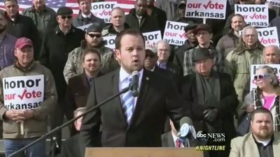 {\an8}And they believe that they're populating
the army that will help us get there. - Shiny Happy People: Duggar Family Secrets