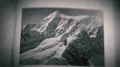{\an8}And the ones about mountains - The Alpinist
