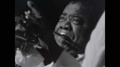 {\an8}And then he ended with
"The Star-Spangled Banner." - Louis Armstrong's Black & Blues