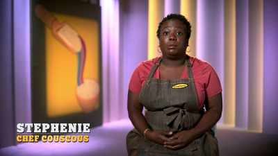 {\an8}Anything and everything that I
do is going to be critiqued, - Secret Chef