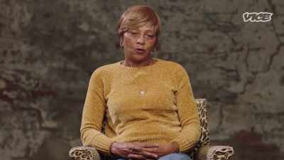 {\an8}As I was healing,
my stitches started busting, - I Was a Teenage Felon