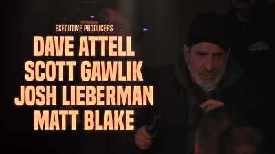 {\an8}[audience laughing] - Dave Attell: Hot Cross Buns