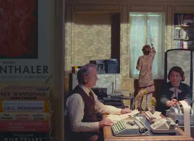 {\an8}BERENSEN: Don't ask me
to be indiscreet - The French Dispatch