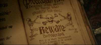 {\an8}"Beware the Power Spell
for it is most dangerous," - Hocus Pocus 2