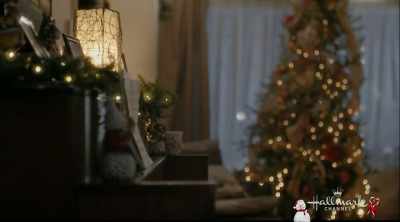 {\an8}BOAS FESTAS - It's Christmas, Eve