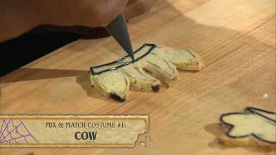 {\an8}[Bryoni] For both
mix and match cookies, - Halloween Cookie Challenge