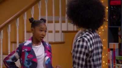 {\an8}By the way, - That Girl Lay Lay