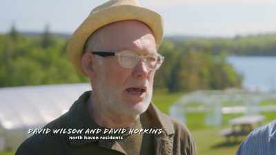 {\an8}DAVID W: We were at probably
the first barn supper that - Restaurants at the End of the World