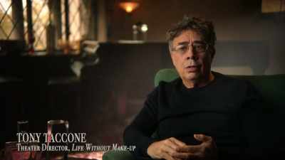 {\an8}DIRETOR DE TEATRO - Rita Moreno: Just a Girl Who Decided to Go for It
