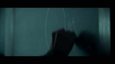 {\an8}EARTH - 3 Body Problem