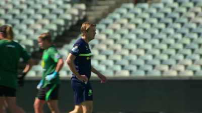 {\an8}Every player at this level wants to get
as many minutes as possible. - Matildas: The World at Our Feet