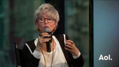 {\an8}FILHA DA RITA - Rita Moreno: Just a Girl Who Decided to Go for It