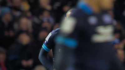 {\an8}Finn Russell. - Six Nations: Full Contact