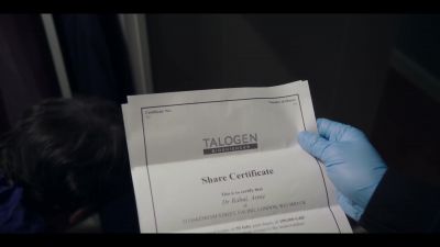 {\an8}Share certificates. - Silent Witness