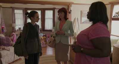 {\an8}-God, what did you say to him?
- I just explained the situation. - To the Bone