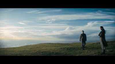 {\an8} [Hatch] Hey. - The Man Who Fell to Earth