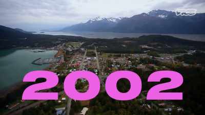 {\an8}Here I am in Alaska,
reconnecting with my dad, - I Was a Teenage Felon