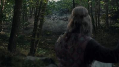 {\an8}[horse neighs] - The Last Kingdom
