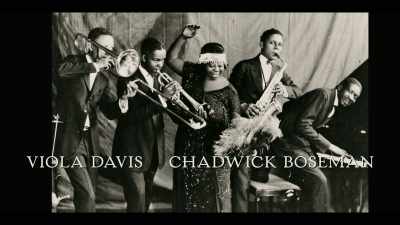 {\an8}♪ I felt like going on the mountain ♪ - Ma Rainey's Black Bottom