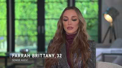{\an8}I have so much going on
and on my plate right now. - Buying Beverly Hills