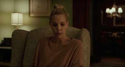 {\an8}I think that's what being a mom
is supposed to be about... you know? - To the Bone