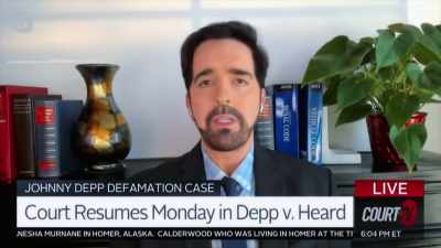 {\an8}I was thinking about that too.
Like, "This has gotta be--" I mean, - Depp V Heard