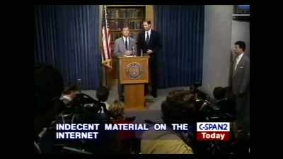 {\an8}If the government takes the view - What's Next? The Future with Bill Gates
