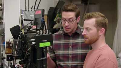 {\an8}I'm basically gonna
be cooking this as quickly - No Recipe Road Trip With the Try Guys