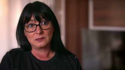 {\an8}I'm going to bed every night
hearing her screaming - When Missing Turns to Murder