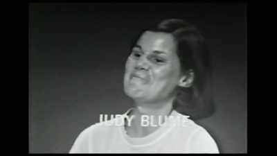 {\an8}It was before women's lib, - Judy Blume Forever