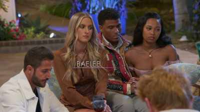 {\an8}It sucks eliminations
are in our hands this time. - Twin Love