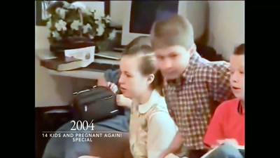 {\an8}♪ Jesus is my everything ♪ - Shiny Happy People: Duggar Family Secrets