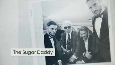 {\an8}LE PAPA GÂTEAU - The Mysterious Mr. Lagerfeld