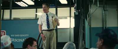 {\an8}Losing bulk orders
to Bakersfield is now lethal. - Flamin' Hot