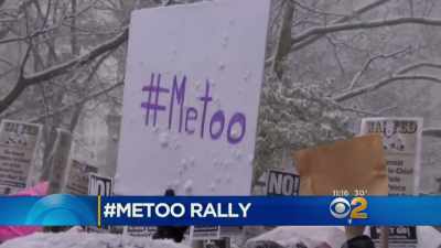 {\an8}MARCHA #METOO - Rita Moreno: Just a Girl Who Decided to Go for It
