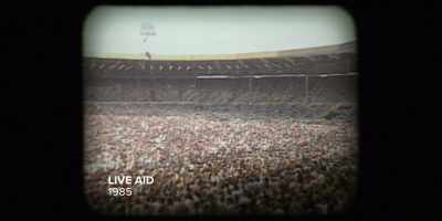 {\an8}Me and Damon
watched Live Aid together, - blur: To the End