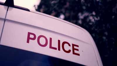 {\an8}[narrator] Merseyside police
have quickly responded - When Missing Turns to Murder