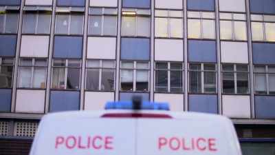 {\an8}[narrator] Police are determined
to make sure - When Missing Turns to Murder