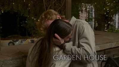 {\an8}[Nikki] As Cameron and Matthew's  
relationship continues to progress... - Twin Love
