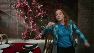 {\an8}Okay, you say that now, - Zoey's Extraordinary Christmas