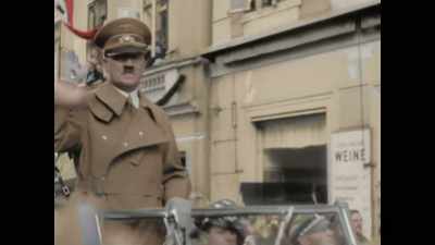 {\an8}On the 3rd of October, - Hitler and the Nazis: Evil on Trial