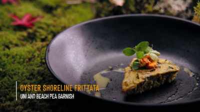 {\an8}pacific oysters, bladderwrack, - Chefs vs Wild